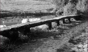 Besseuil passerelle en 1978 archives dépatermentales (malay)